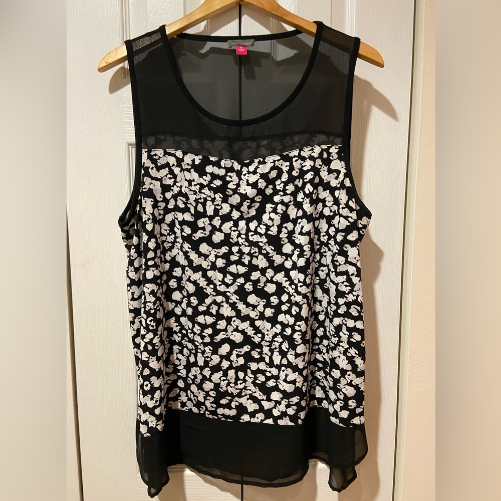 Fabulous Vince Camuto Tunic Top